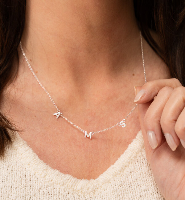 KAYA sieraden Letter Necklace 'Horizontal' | Choose your Charms