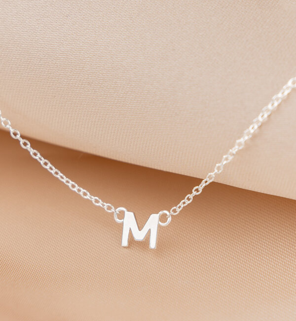 KAYA sieraden Letter Necklace 'Horizontal'