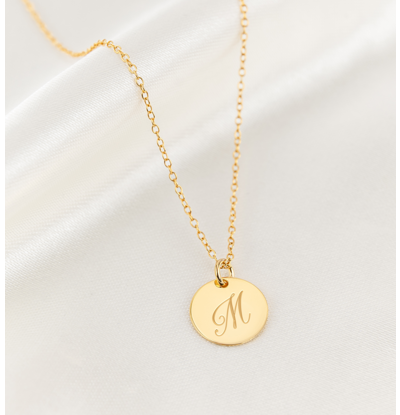KAYA sieraden Ketting 'Sierlijk Initiaal' I 12mm