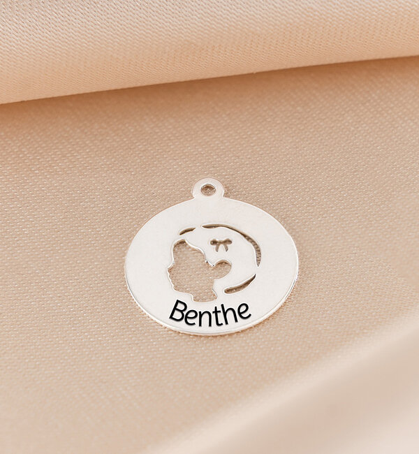 KAYA sieraden Engraving charm ‘Child’s Head’