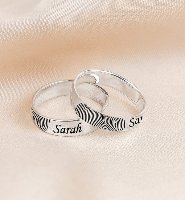 Gegraveerde sieraden Ring with Fingerprint and Name