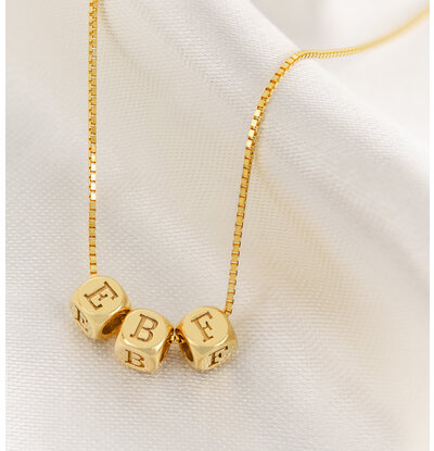 KAYA sieraden Letterketting 'Cubes' | 3 Initialen
