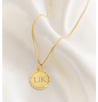 KAYA sieraden Necklace ‘Vintage Disc’ with initials