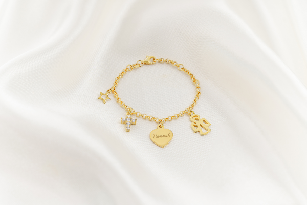 Bedelarmband met naam voor doop