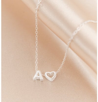 KAYA sieraden Ketting met Letter | Open Hartje