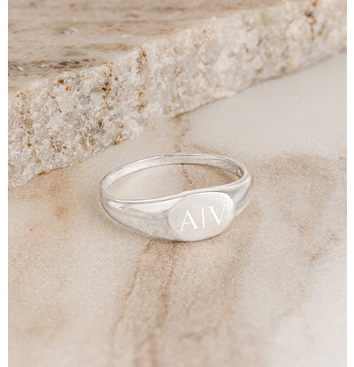 KAYA sieraden Men's Signet Ring with Initials