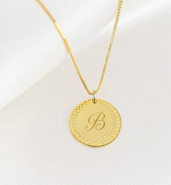 KAYA sieraden Necklace with initials ‘Olivia’