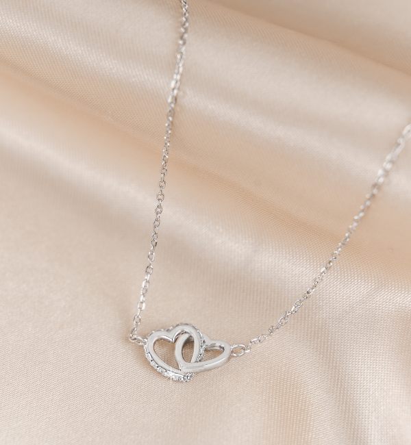 KAYA sieraden Heart Necklace with Crystals