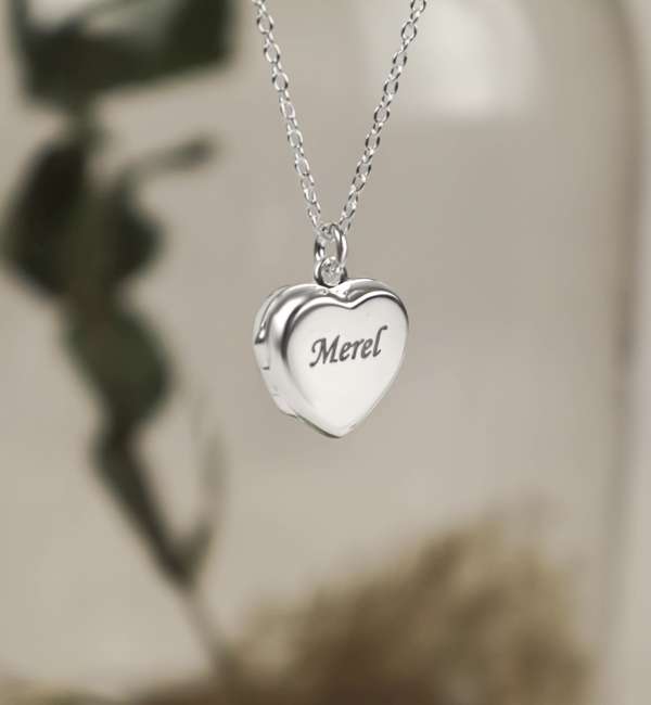 KAYA sieraden Ketting met naam 'Medaillon'