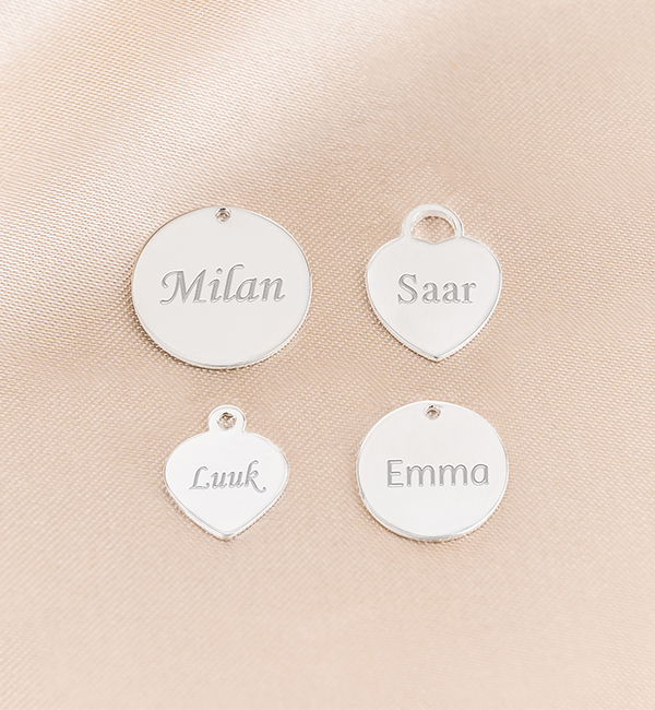 KAYA sieraden Engraved charms