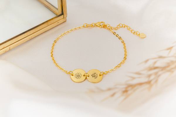 Vergulde armband met twee geboortebloemen