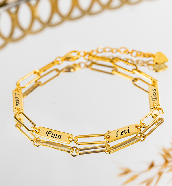 KAYA sieraden Personalized Chain Bracelet with 4 Names ‘Closed Forever’