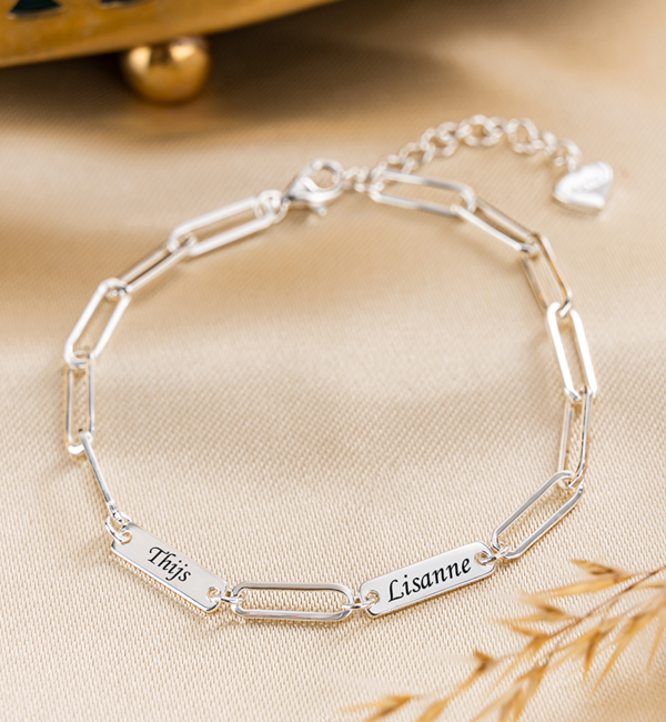 KAYA sieraden Personalized Link Bracelet with Name 'Closed Forever' | Compose yourself - Copy