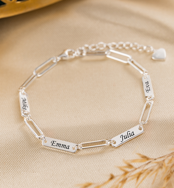 KAYA sieraden Personalized Chain Bracelet with Name ‘Closed Forever’ | Choose your names