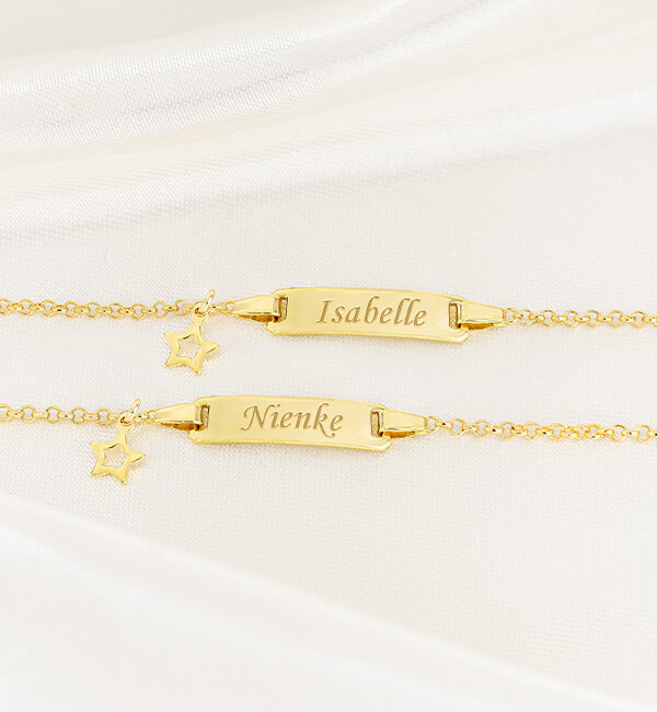 KAYA sieraden Personalized Bracelet 'Classic Bar' with Charm