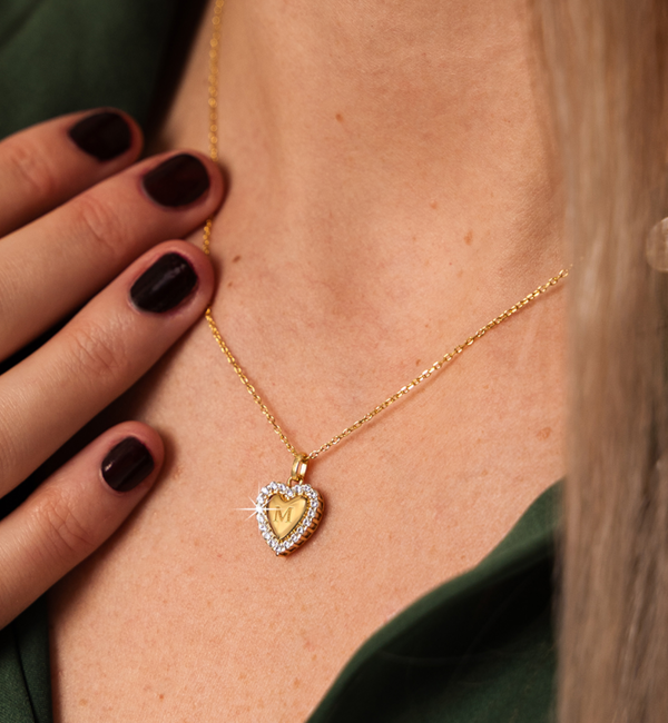 KAYA sieraden Necklace with Letter 'Heart' PavÃ©