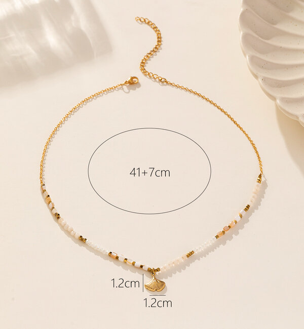 KAYA sieraden Ketting Poederroze met Schelpje