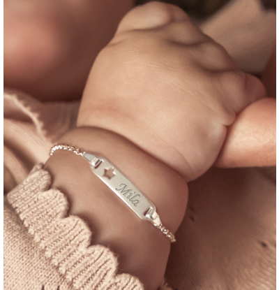 KAYA sieraden Kraamcadeau met naam I Babyarmbandje met gravure