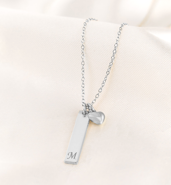 KAYA sieraden Necklace with letter ‘Flat Bar’ | With extra charm