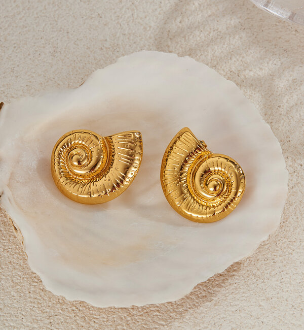 KAYA sieraden Earrings Shell Statement | Stainless Steel