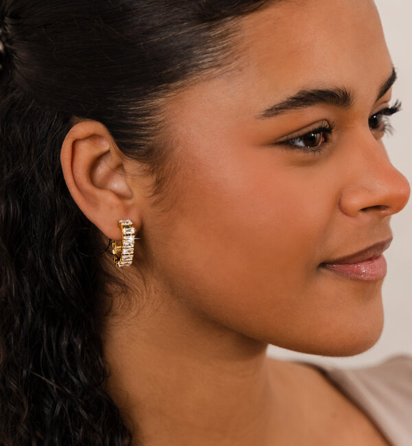 KAYA sieraden Statement Hoop Earrings with Crystals | Stainless Steel