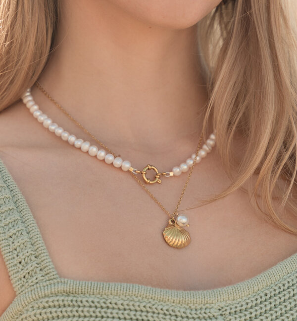 KAYA sieraden Pearl Necklace with Large Clasp | Stainless Steel