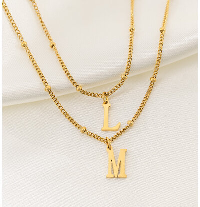 KAYA sieraden Sisters necklace set with letter | Stainless Steel
