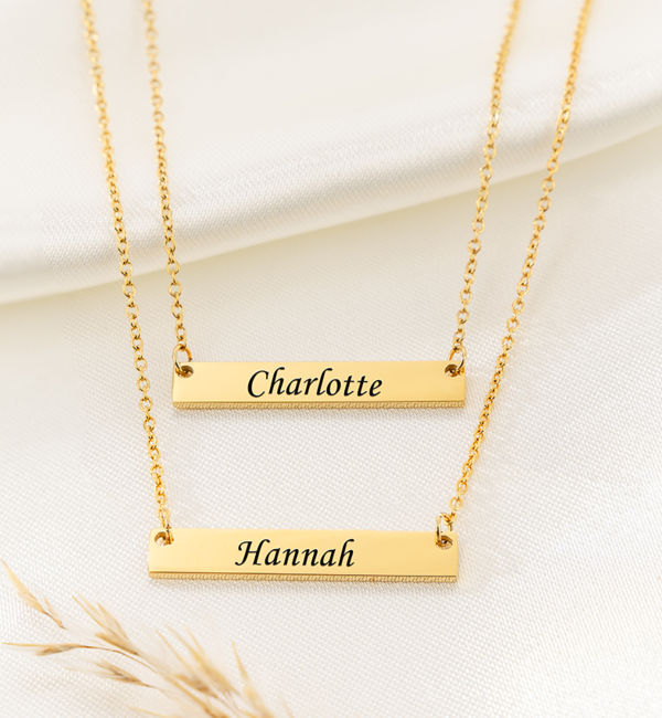 KAYA sieraden Moeder en Dochter Kettingen Set voor 2 met Naam Classic Bar | Stainless Steel