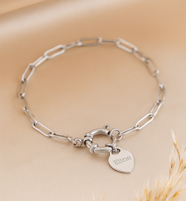 KAYA sieraden Link Bracelet with Round Clasp and Heart | Stainless Steel