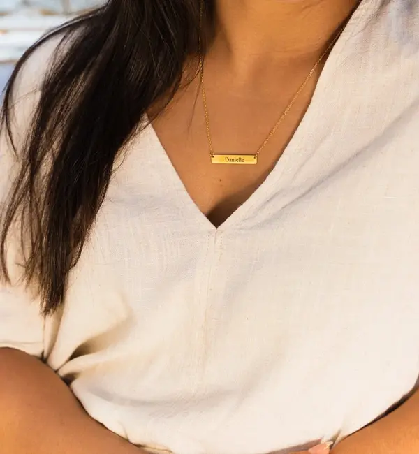 KAYA sieraden Sisters Necklace Set for 2 with Name Classic Bar | Stainless Steel