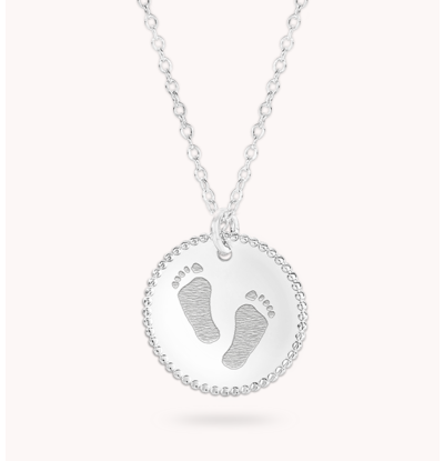 Gegraveerde sieraden Necklace with 2 footprints ‘Beaded’