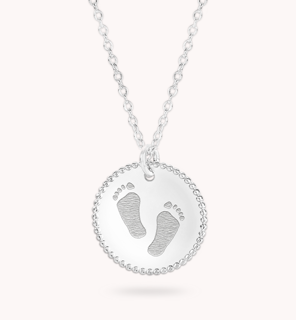 Gegraveerde sieraden Necklace with 2 footprints ‘Beaded’