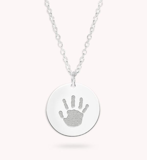 Gegraveerde sieraden Necklace with handprint