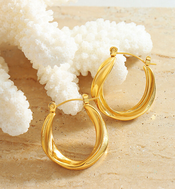 KAYA sieraden Large chunky twist hoops | Stainless Steel Gold