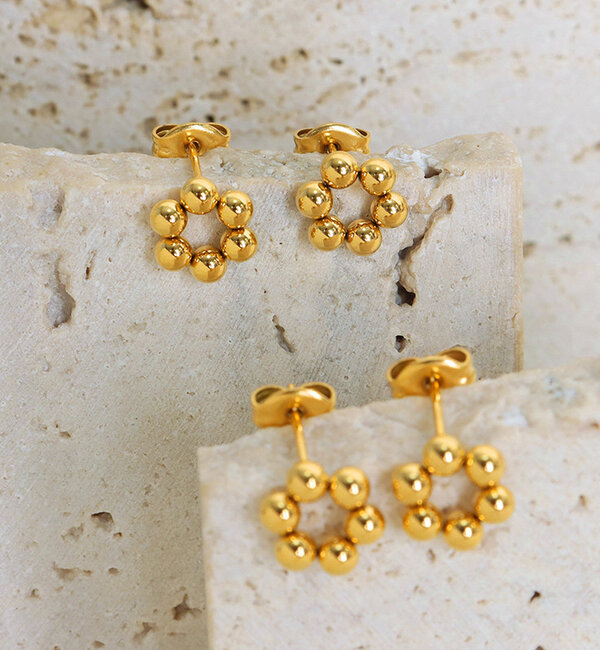 KAYA sieraden Flower stud earrings | Stainless Steel Gold