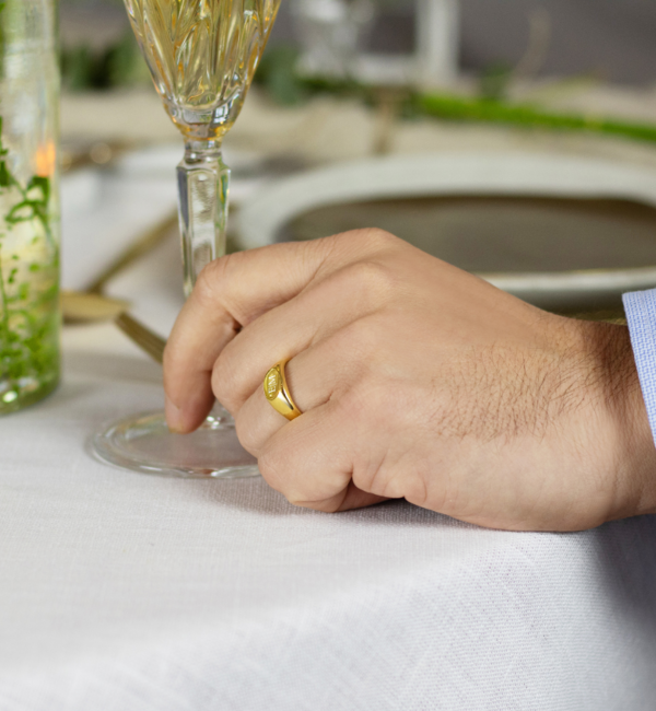 KAYA sieraden Signet ring initials | Gold plated