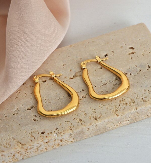 KAYA sieraden Bold organic statement earrings | Stainless Steel Gold