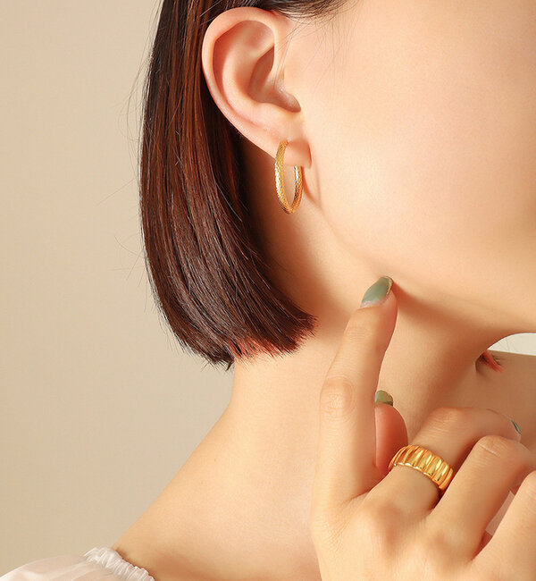 KAYA sieraden Basic textured hoop earrings | Stainless Steel Gold