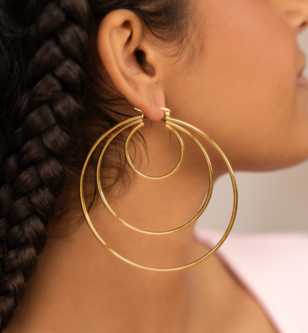 KAYA sieraden Statement hoop earrings ‘Main character’