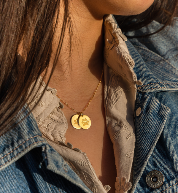 Gegraveerde sieraden Necklace with two charms with paw prints