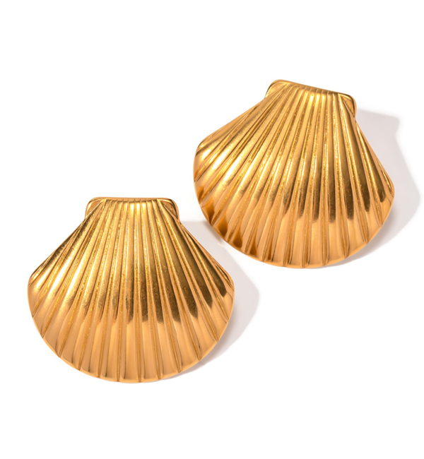 KAYA sieraden Statement stud earrings ‘Shell Queen’ | Stainless Steel