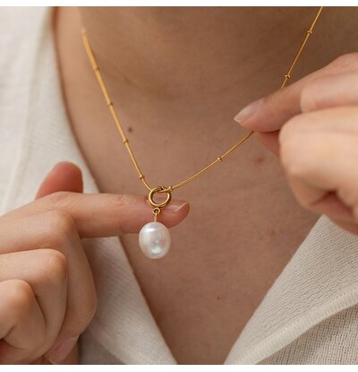 KAYA sieraden Ball Necklace with Mermaid Pearl