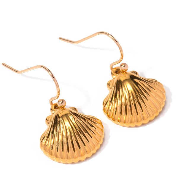 KAYA sieraden Shell drop earrings ‘Sandy Kisses’ | Stainless Steel