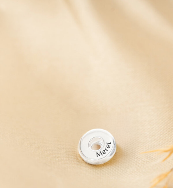 KAYA sieraden Loose engraving charm Donut