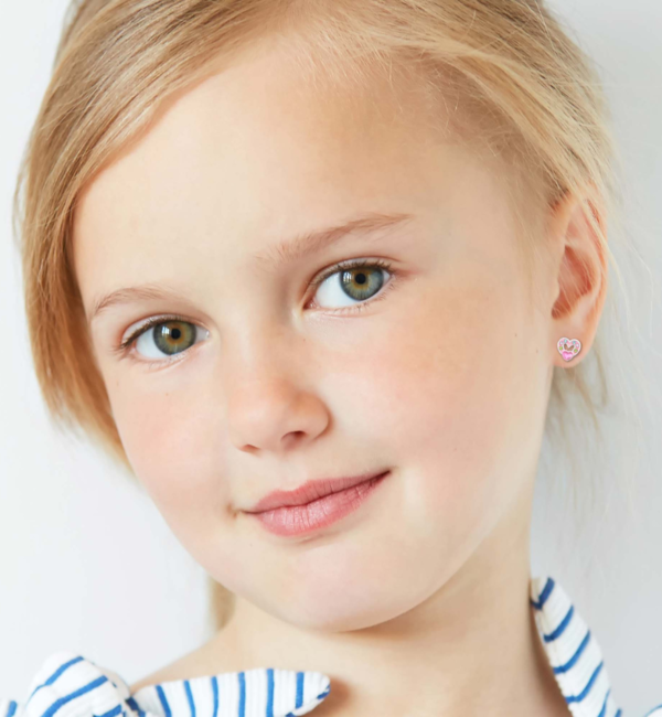 KAYA sieraden Zilveren Kinderoorbellen 'Open Hartje' met Kristallen