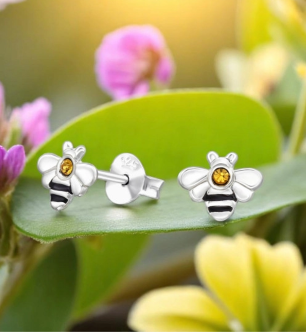 KAYA sieraden Silver children’s earrings ‘Bee with Crystals’