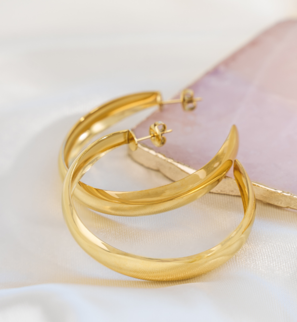 KAYA sieraden Statement hoop earrings ‘Own It Baby’ 5 cm | Stainless Steel