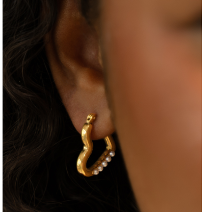 KAYA sieraden Open Heart Earrings with Crystals