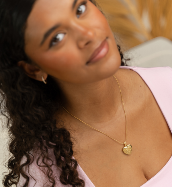 KAYA sieraden Vintage Heart necklace | Stainless Steel Gold