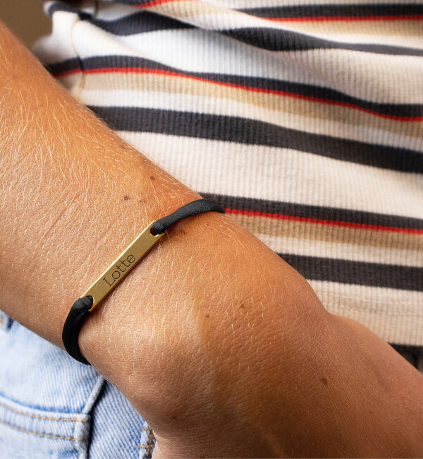 KAYA sieraden Armband Bar met Naam I Datum I Coördinaten  | Zwart
